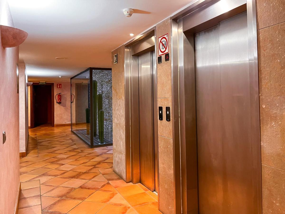 Rvhotels Vila De Tossa (Adults Only) ตอสซาเดมาร์ ภายนอก รูปภาพ